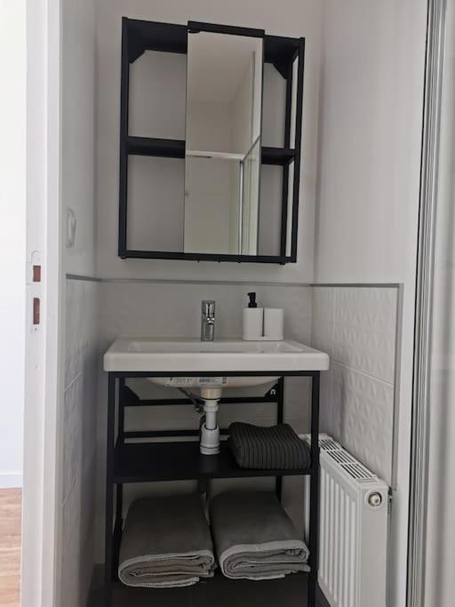 Maison Cosy Entre Paris Rouen Et Deauville Pont-de-l'Arche Екстер'єр фото